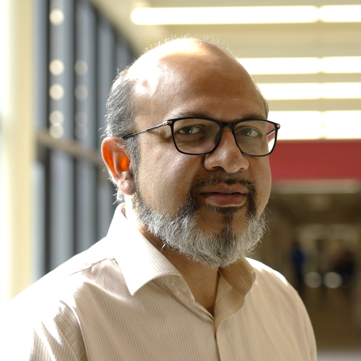 Dr. Najam U. Hassan